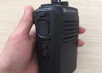 Máy bộ đàm cầm tay Quảng Ngãi- ĐC Tư Nghĩa giao ngay